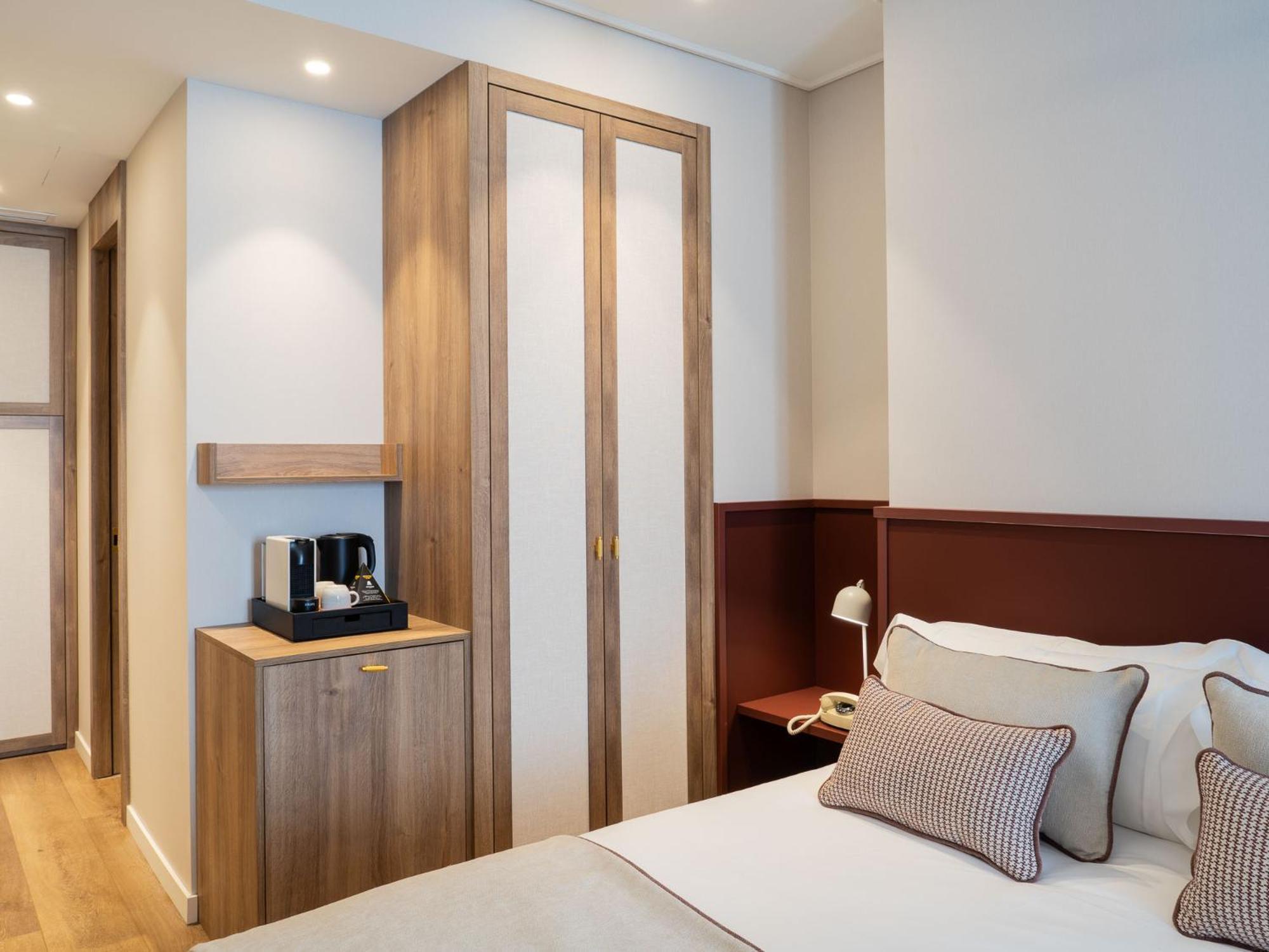 Hotel Well And Come 말라가 객실 사진